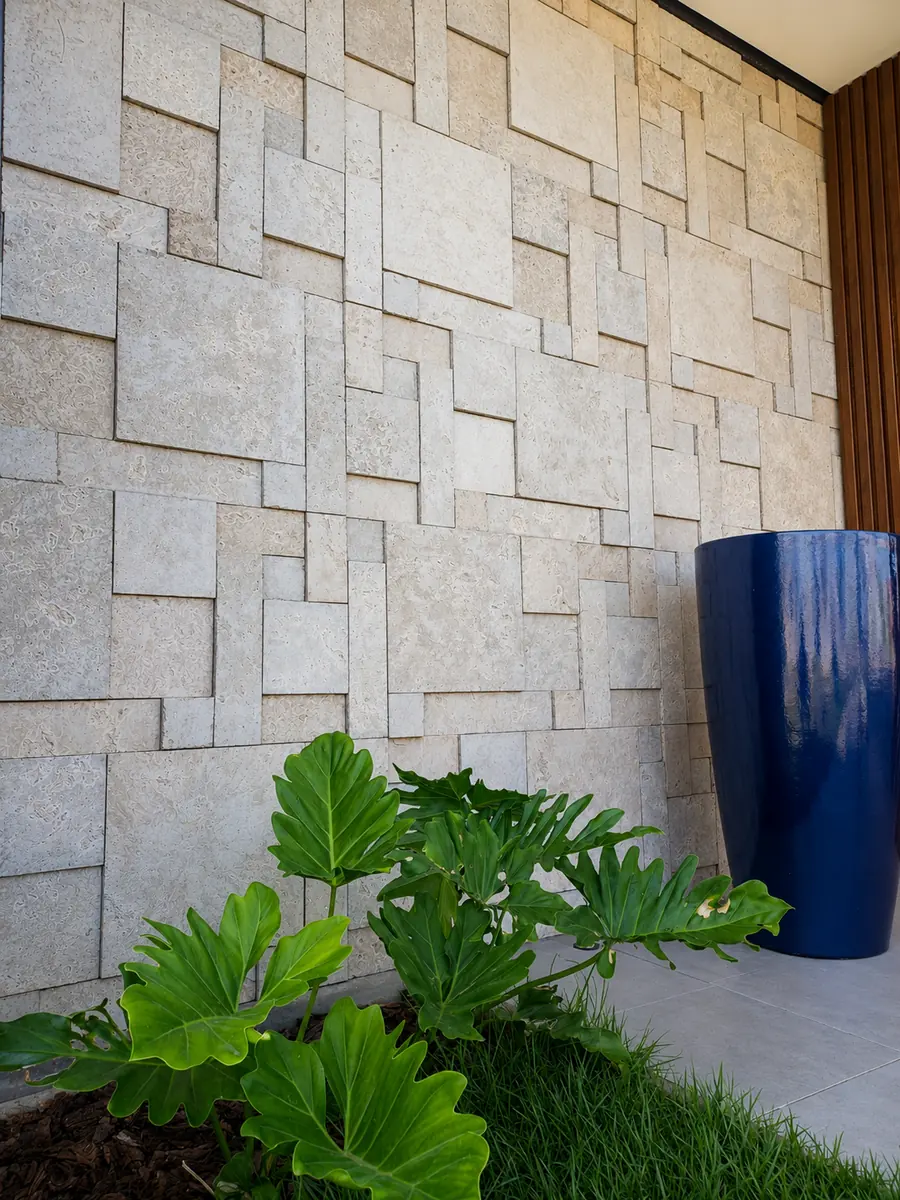 Mosaico serrado, Concretto Studio